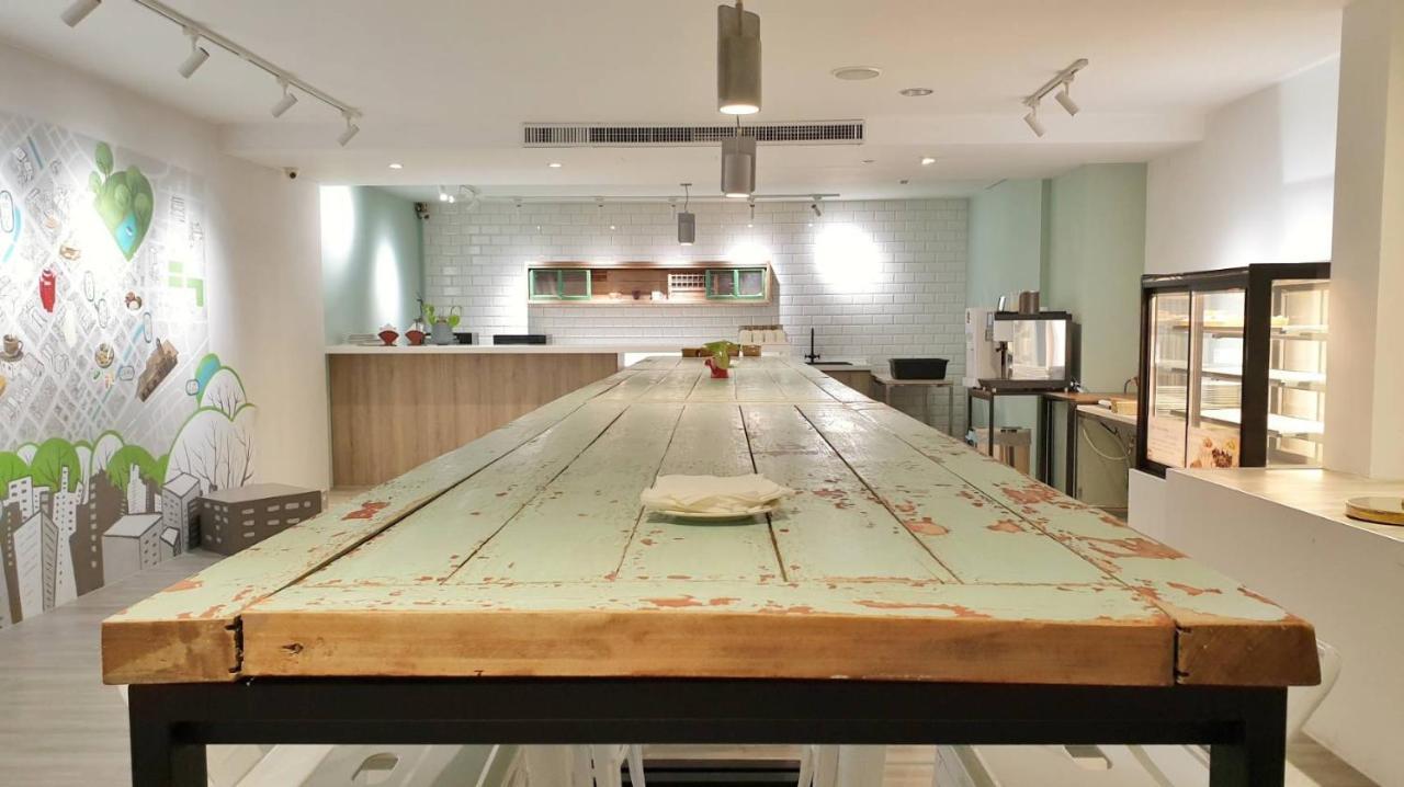 Talmud Business Hotel - Zhongshan Taichung Luaran gambar