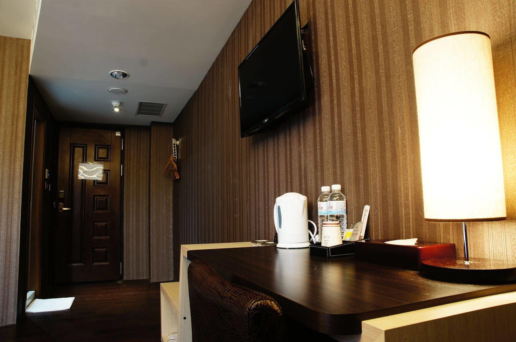 Talmud Business Hotel - Zhongshan Taichung Luaran gambar